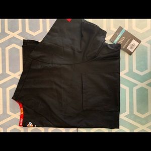 NWT Dickies Unisex Fit black scrub top large
